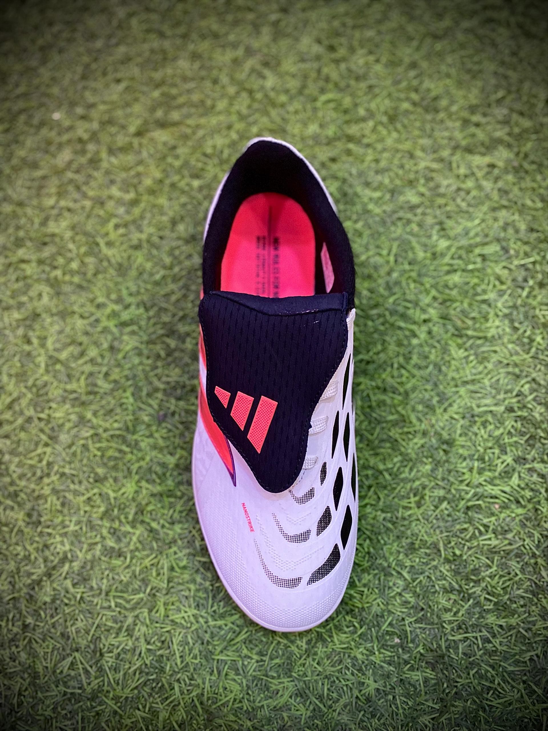 حذاء اديداس (لسان) PREDATOR PRO